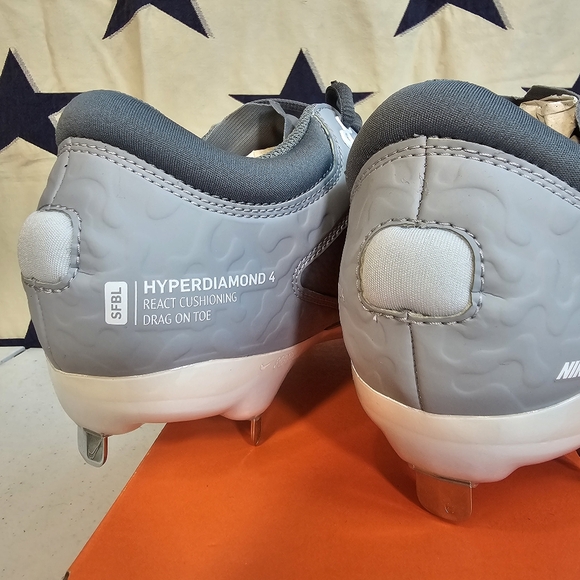 Nike Softball Hyperdiamond 4 Elite - Women Size 7 - Wolf Grey White Cool Grey - Picture 5 of 8